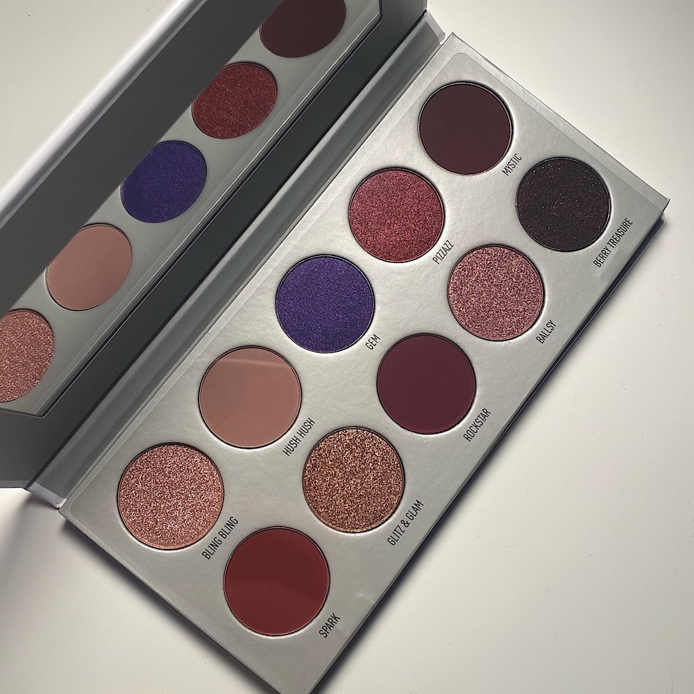 MORPHE X JACLYN HILL BLING BOSS EYESHADOW PALETTE